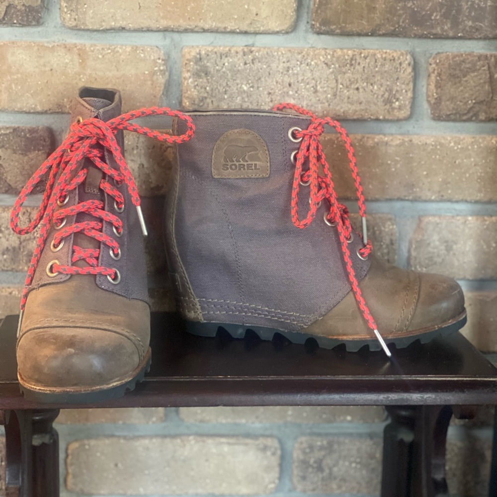 Sorel Wedge Booties. Never Been Worn.